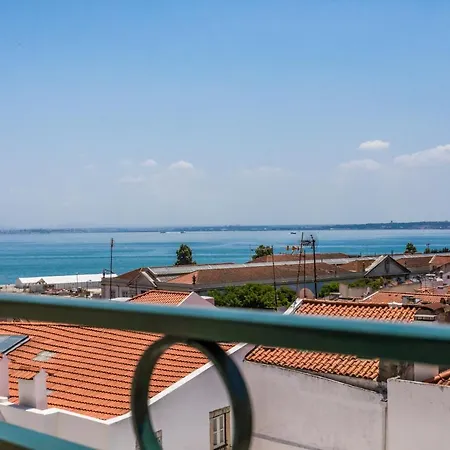 Santo Estevao By Spoton Appartement