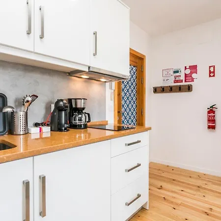 Santo Estevao By Spoton Apartman *